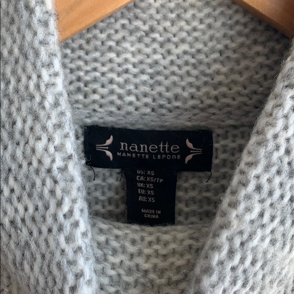 🌸 Nanette Lepore Classic Sweater - Picture 3 of 6